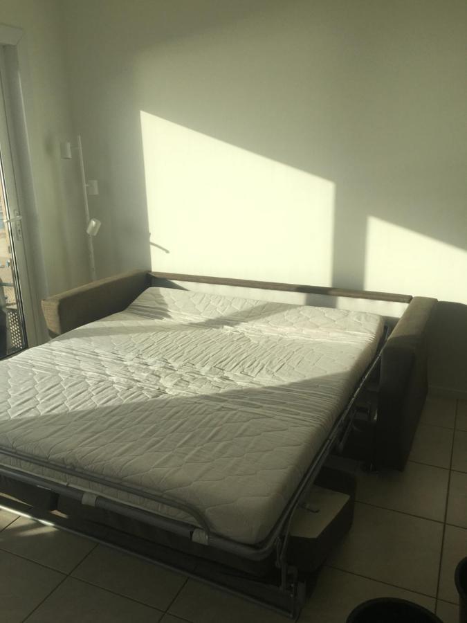 Studio 4 Pers Met Frontaal Zeezicht & Prive Zwembad Oostende Exteriér fotografie